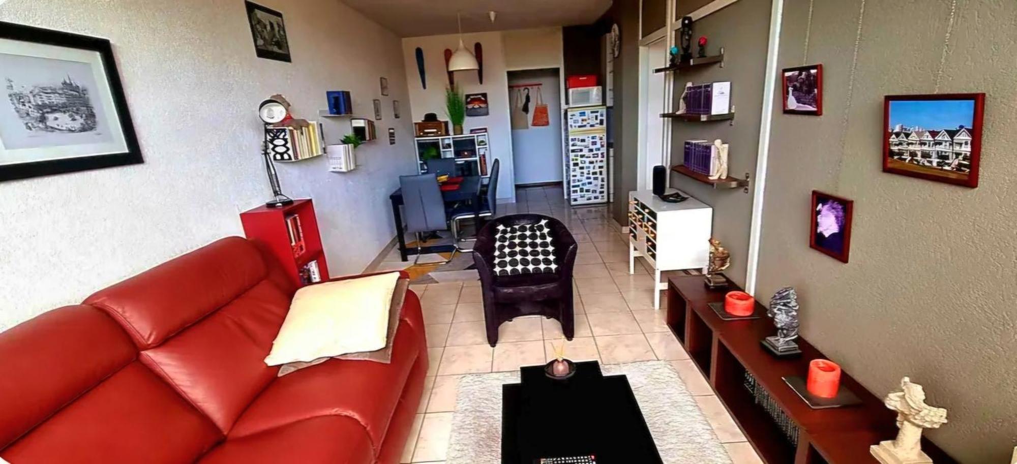 Très Lumineux Au Centre * Genève